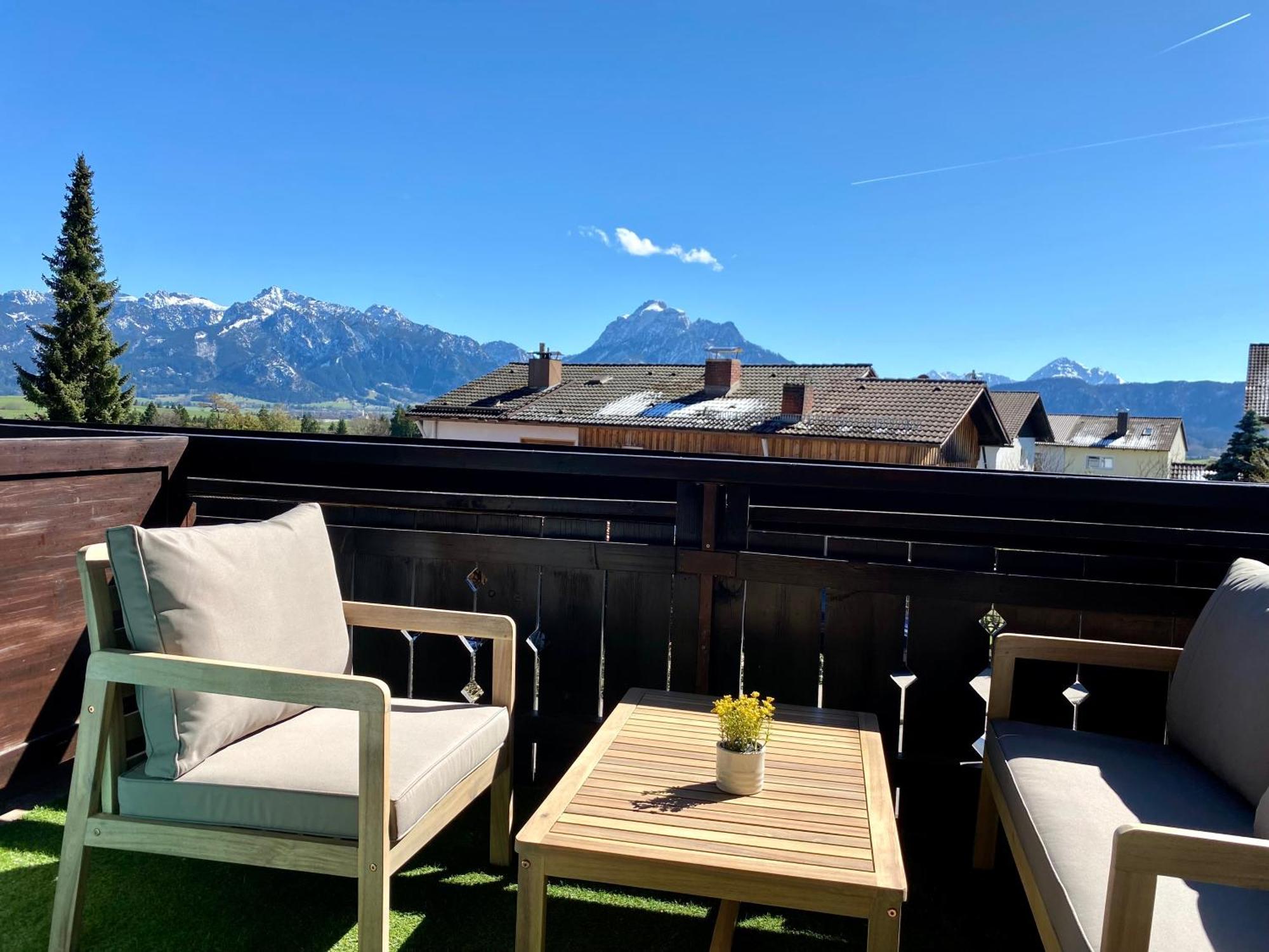 Best Butler I Romantic 4Two I Kueche I Balkon I Parken I Schlossblick Fussen Exterior photo